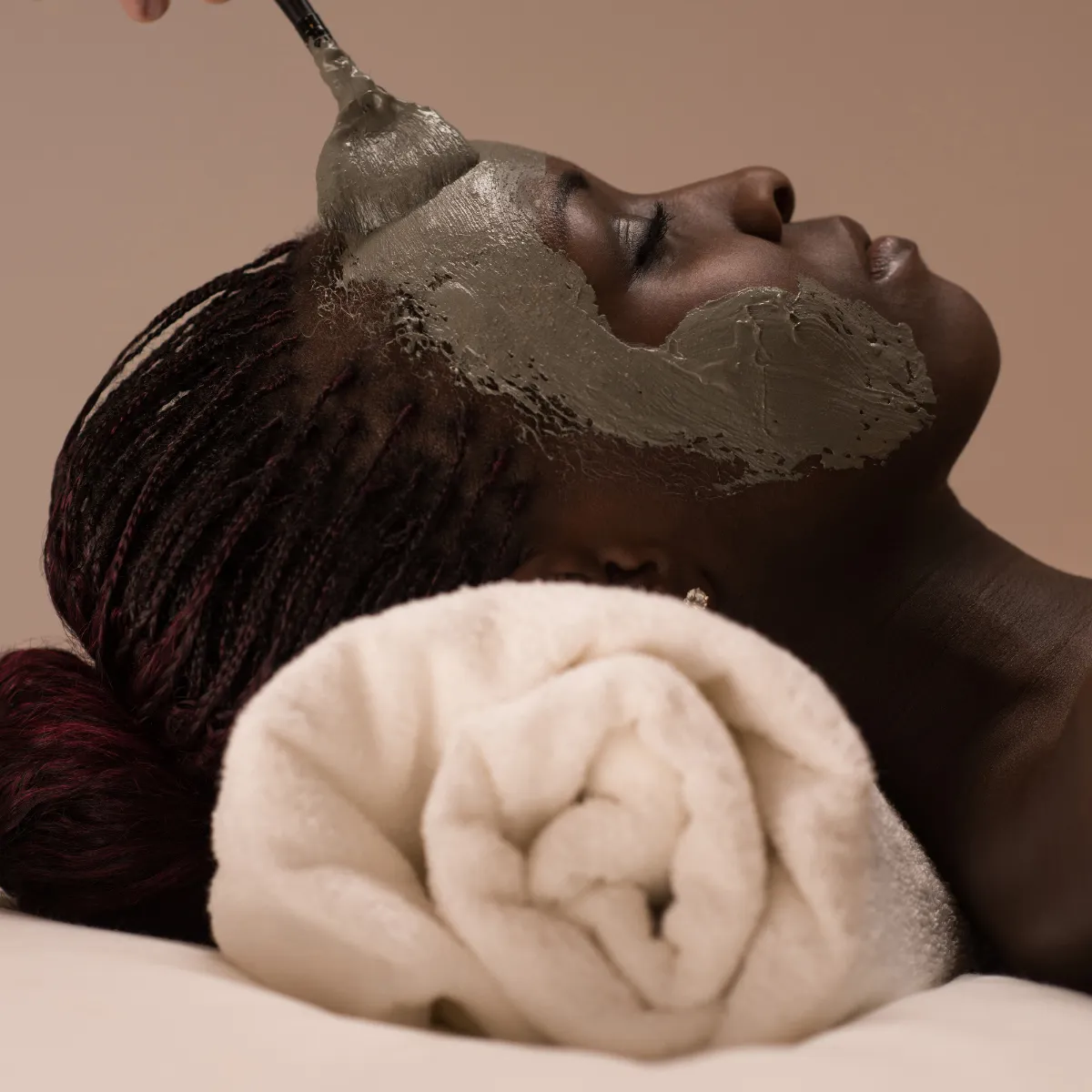 Golden Pearl Radiance